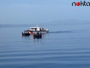 Ayvalık açıklarında 180 sistemsiz göçmen kurtarıldı, 86 göçmen yakalandı