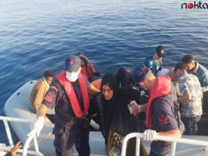 Ayvalık açıklarında 56 kaçak göçmen yakalandı