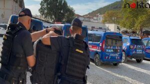 Balıkesir’de bir kişinin otel odasında ölü bulunmasına ilişkin 2 zanlı tutuklandı