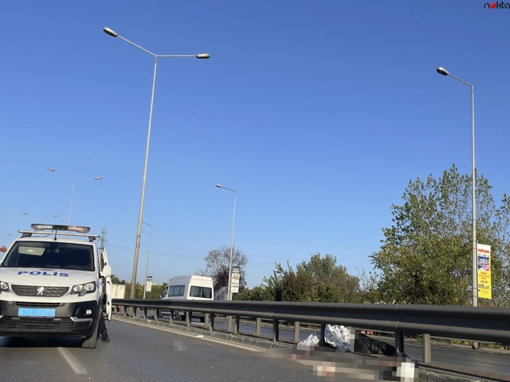Bursa’da refüje çarpan motosikletin sürücüsü öldü