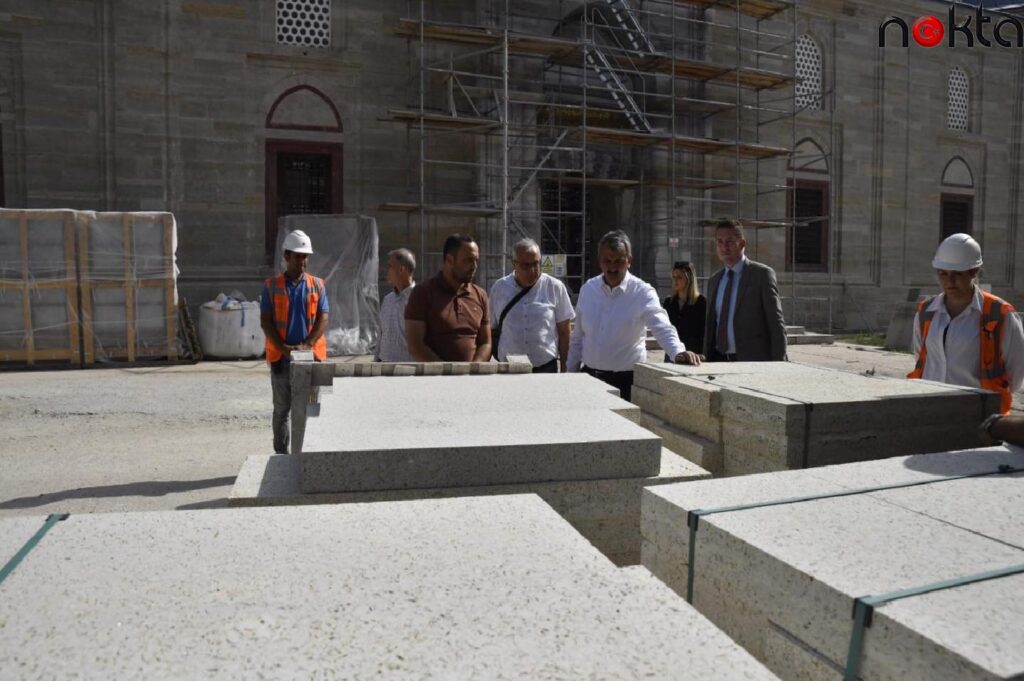 Edirne Valisi Yunus Sezer, Selimiye’de incelemede bulundu