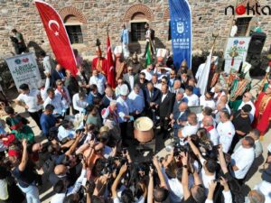 Emekli ve vatandaşla dalga geçer gibi Bursa Gastronomi Festivali başladı