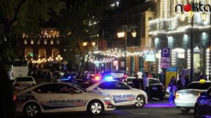 Ermenistan’da halk sokağa indi, ortalık karıştı