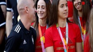 İspanya’da taciz nedeniyle boykot kararı alan 20 kadın futbolcu aday kadroda