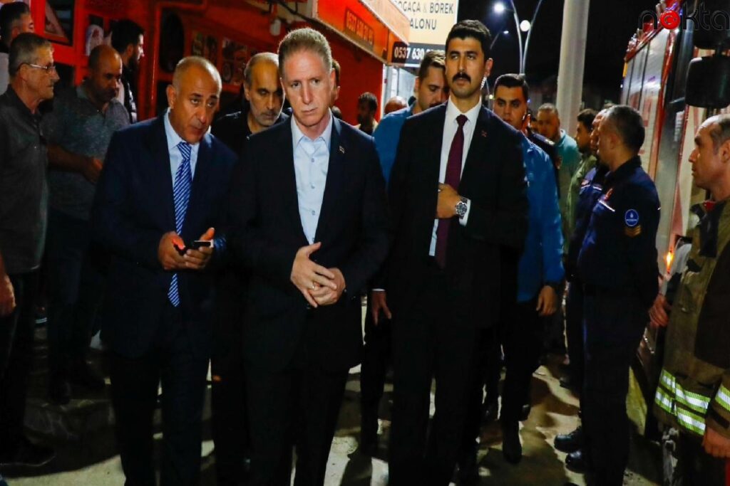 İstanbul Valisi Gül sağanaktan etkilenen Arnavutköy’de incelemelerde bulundu