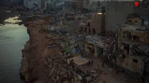 Maltalı kurtarma ekipleri, Libya’daki Derne sahilinde yüzlerce ceset buldu