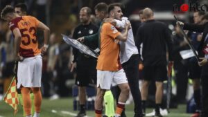 Okan Buruk: Oyuncular bunlardan etkilenmemeli