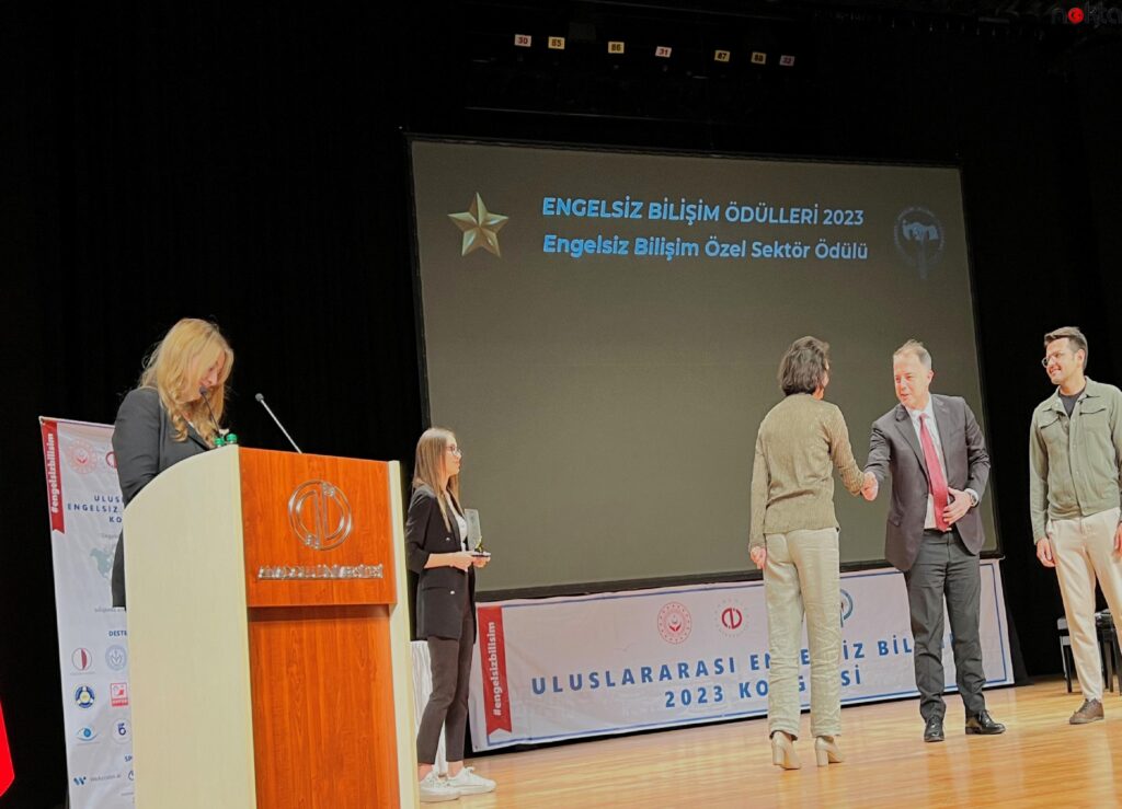 TAV Havalimanları “Engelsiz Bilişim” ödülü aldı