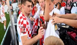 Transferi nedeniyle eleştirilen Dominik Livakovic’e milli takım hocasından destek!
