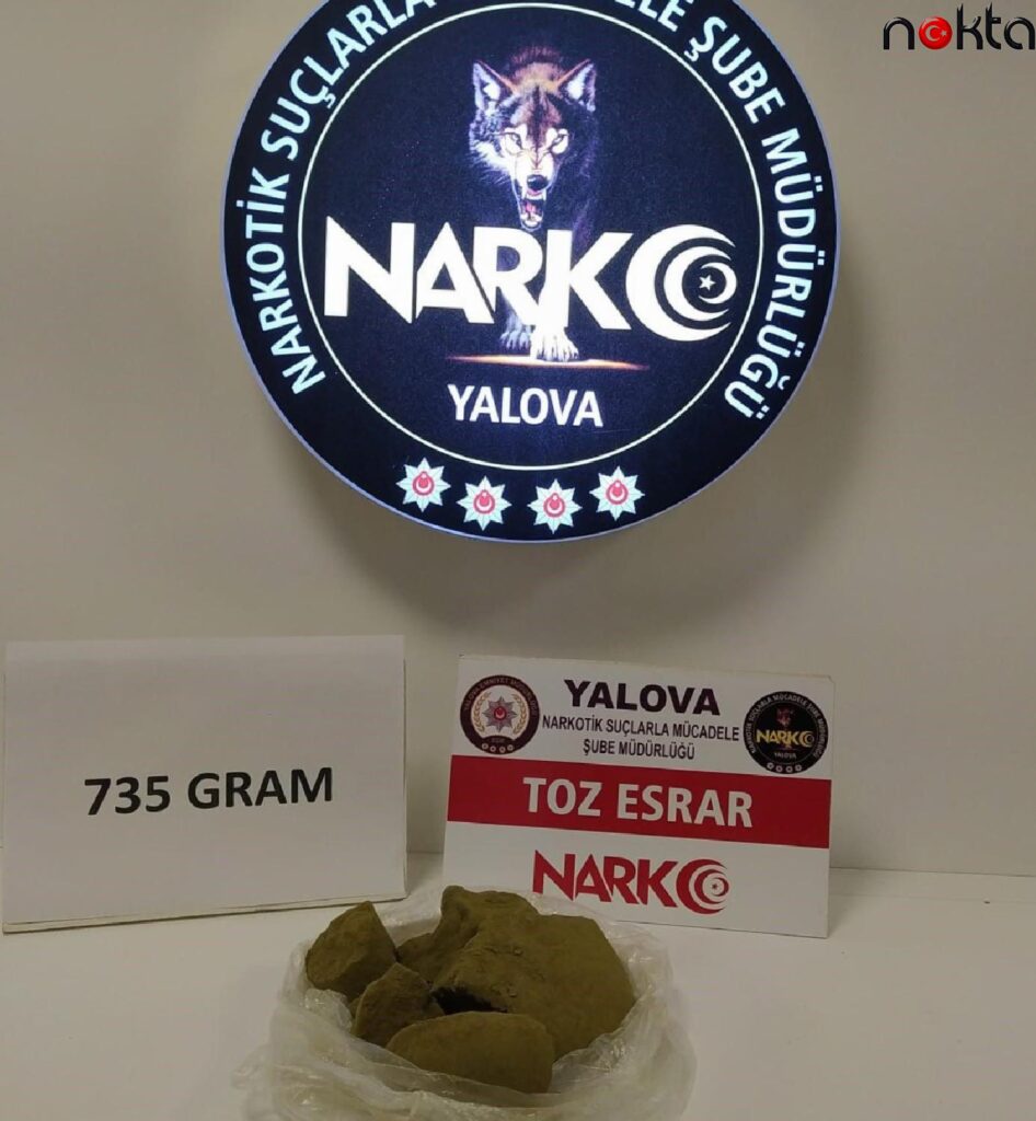 Yalova’da çalıntı motosikletle uyuşturucu taşıyan 2 kişi tutuklandı