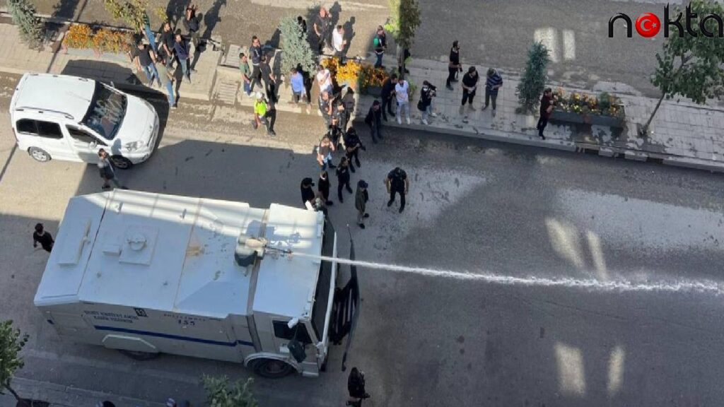 Yüksekova’da KDP protestosuna polis müdahalesi