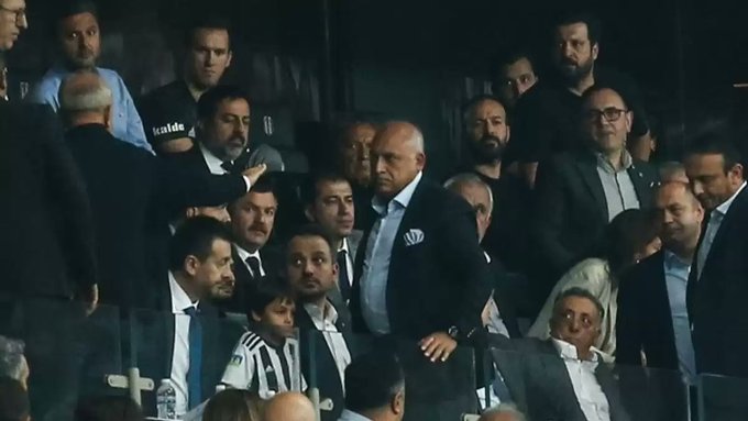 Federasyon Başkanı Mehmet Büyükekşi, Beşiktaş Başkanı Ahmet Nur Çebi’ye parmak salladı mı?