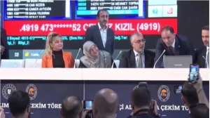 Zonguldaklı dururken Mısırlı işe girdi. Bir yıl önce vatandaş oldu işi kaptı