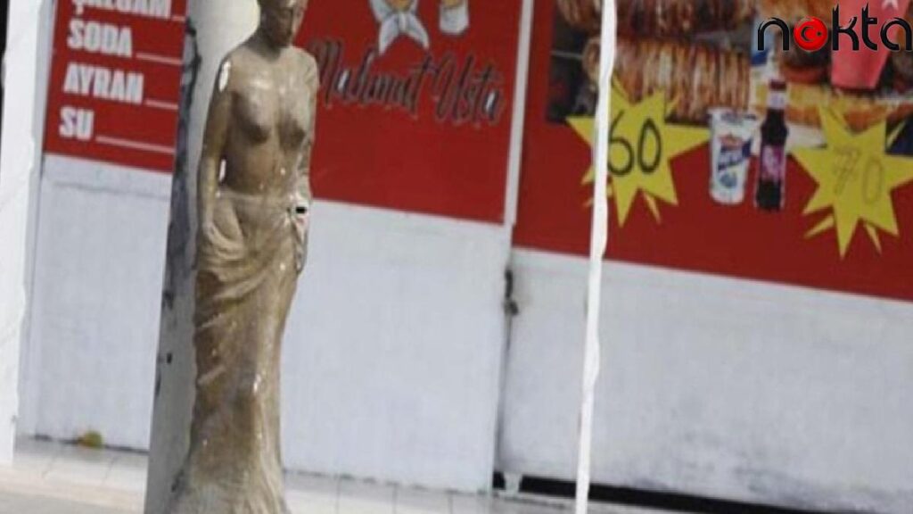 Altın Portakal’ın simgesi ‘Venüs’, yol kenarına süs yapıldı