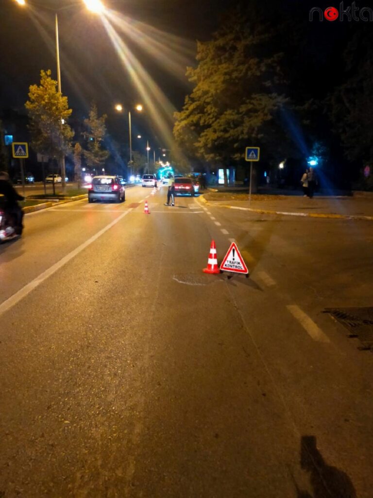 Balıkesir’de yüksek sesle müzik dinleyen 25 araç sürücüsüne para cezası