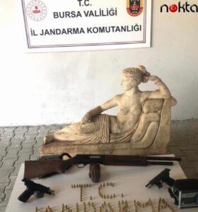 Bursa’da 1 ton ağırlığında mermer kadın heykeli ele geçirildi