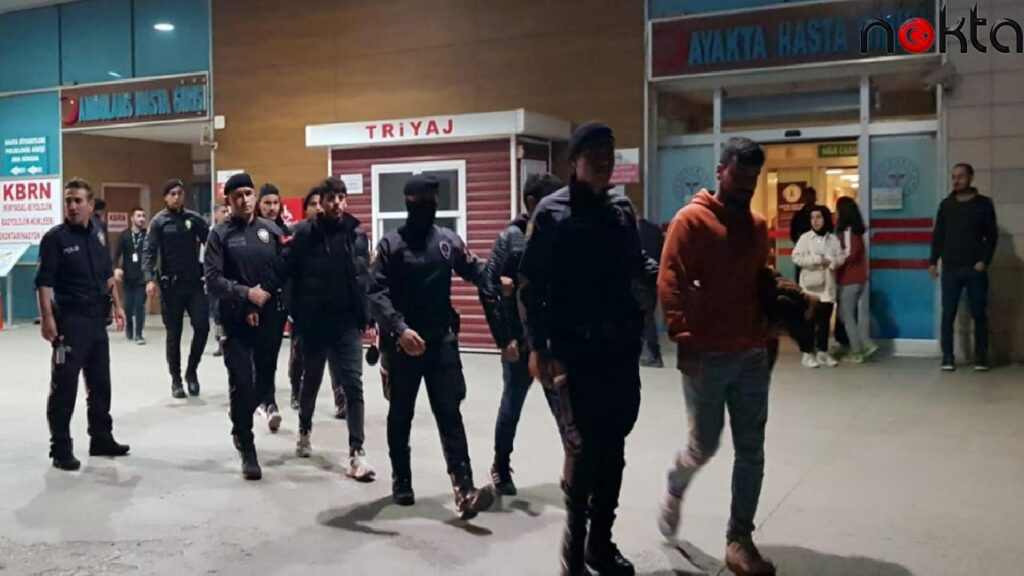 Emniyet’ten ‘kaçak’ operasyonu: 20 göçmen yakalandı