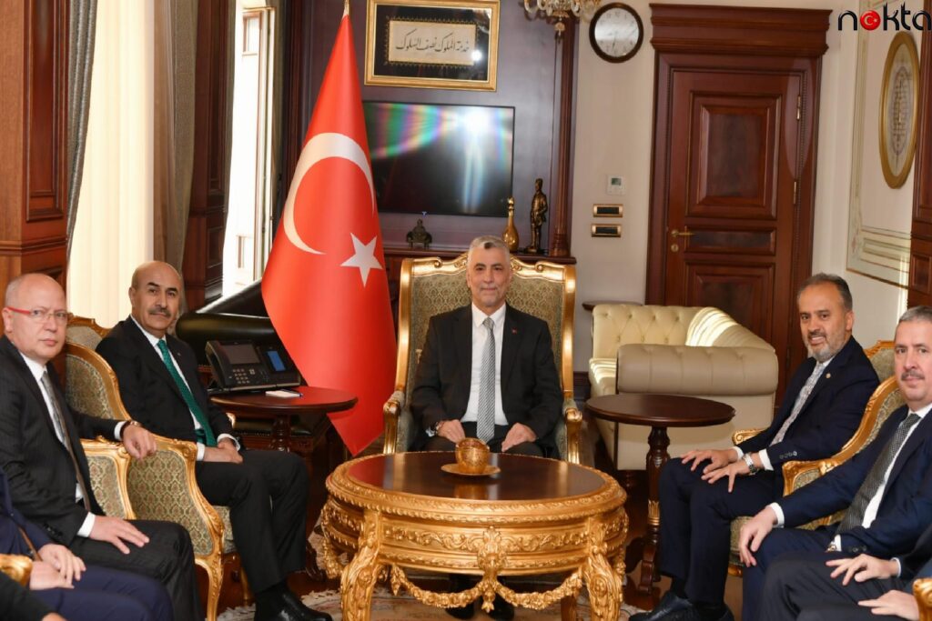 Ticaret Bakanı Ömer Bolat, Bursa’da ziyaretlerde bulundu