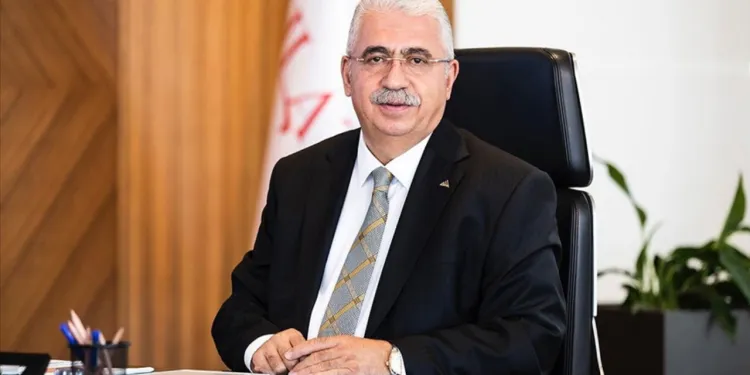 Müşteri bilgisini açıklayan Ahlatçı’ya KVKK cezası!