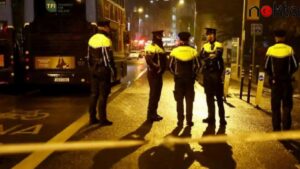 Bıçaklama olayı sonrası İrlanda karıştı, ortalık savaş alanına döndü