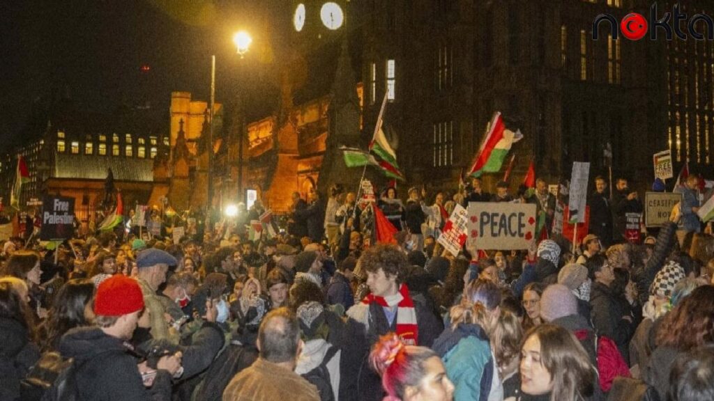 Binlerce kişi ‘ateşkes’ dedi, parlamento reddetti