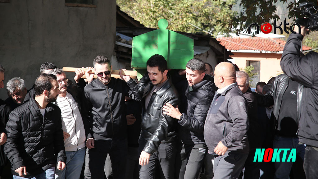 Bursa Mesam diş kliniğinde dişi çekilen 5 yaşındaki Deniz Sönmez hayatını kaybetti