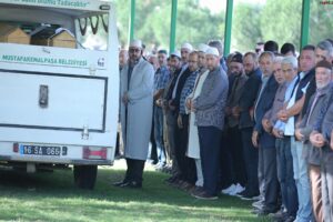 Bursa’da öldürülen anne ve 2 çocuğunun cenazeleri defnedildi