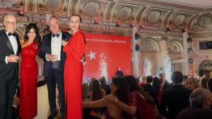 Türk Amerikan balosunda mükemmel fırtına: Galaya o gelirse FBI da bu salonda olur mu?