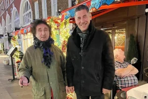 “Plana sadık kal” diyen Sinan Oğan, Londra’da tatilde