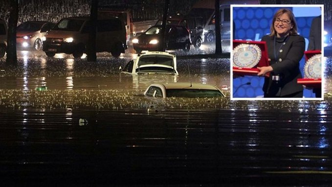 Fatma Şahin İstanbul’da ödül alırken Gaziantep’i sular götürdü!