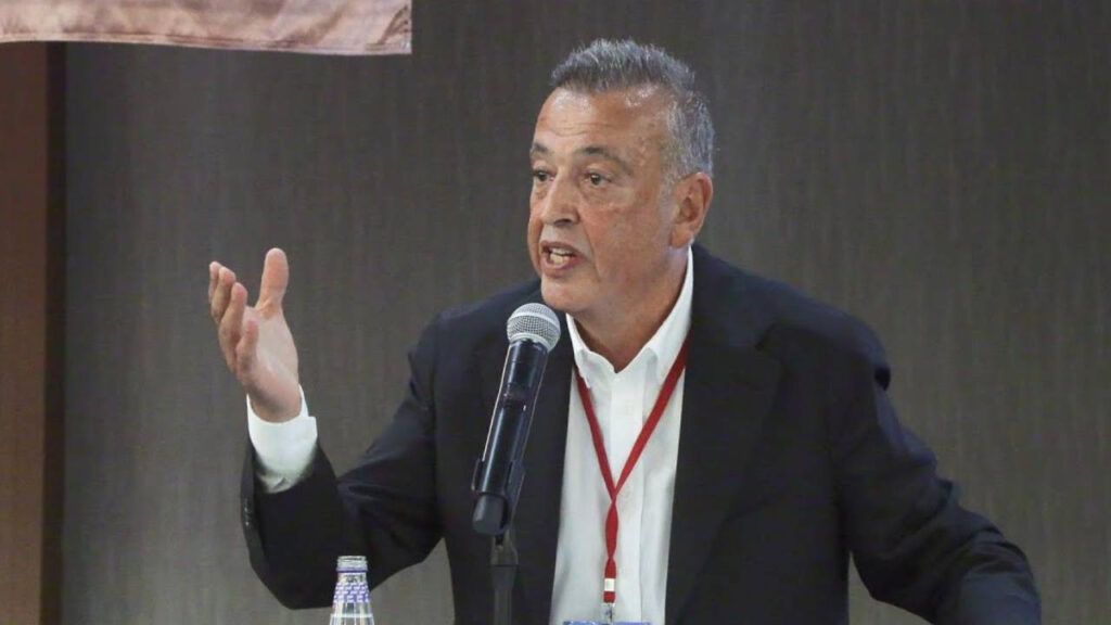 Ataşehir Belediye Başkanı İlgezdi’den kendisini eleştiren kişiye: ‘Sen kimsin lan hadsiz herif’