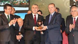 Agrobay’ın da sahibi Bayburt Grup’un patronu Şentürk’e hapis cezası