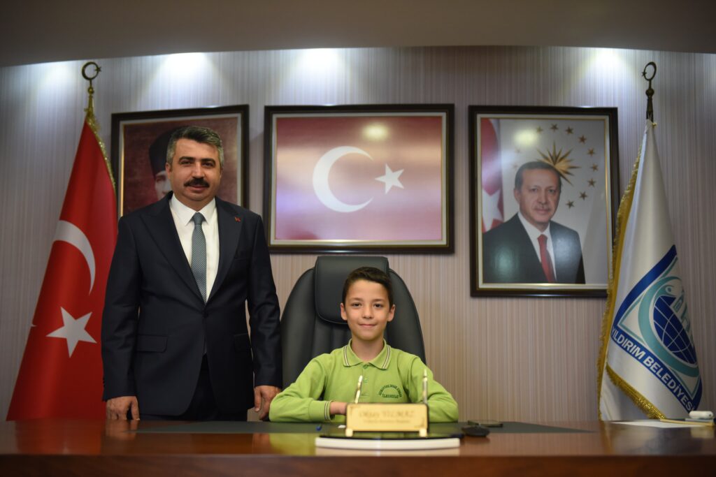 23 NİSAN’DA MAKAM ÇOCUKLARIN