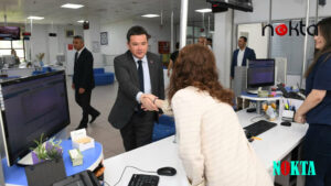 Başkan Aydın mesaiye personeli ziyaret ederek başladı