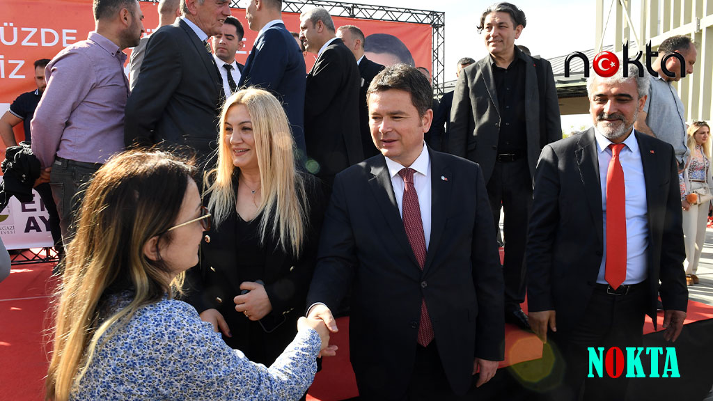 Bursa Osmangazi’de Başkan Erkan Aydın personel ile bayramlaştı