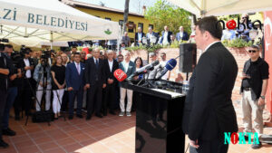 Bursa Osmangazili muhtarlar mazbatalarını aldı