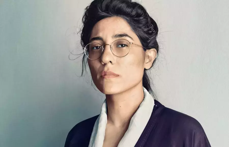 Şarkıcı Kalben uyuşturucu operasyonunda gözaltına alındı