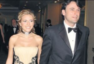 Sosyetede örnek çiftin evliliği sallantıda!