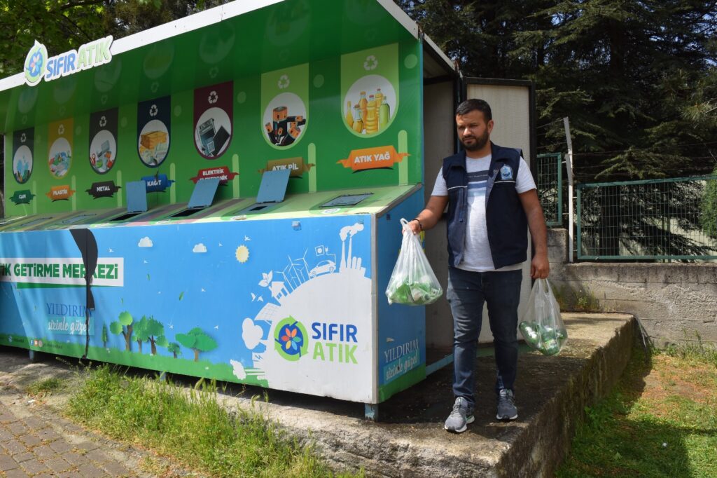 Yıldırım’da atıkların dönüşümü için mobil çözüm