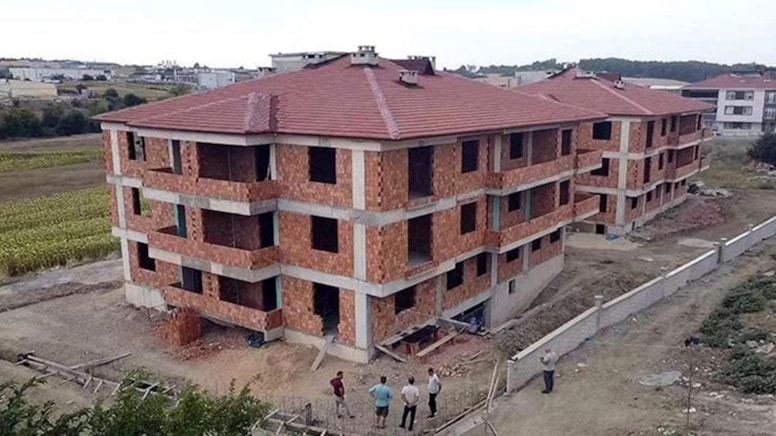 Çürük betonun sahibi AKP’li başkan çıktı