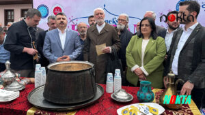 Bursa Yıldırım’da 3. Erguvan Bayramı Coşkuyla Kutlandı