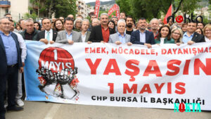 Bursa’da Başkan Aydın 1 Mayıs yürüyüşüne katıldı