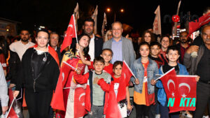 Cumhuriyet Gençleri Mustafakemalpaşa’yı Aydınlattı