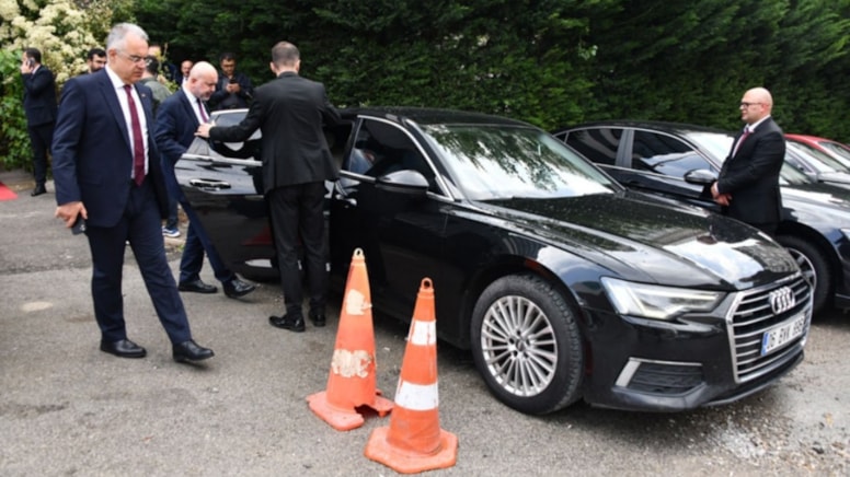 SGK Başkanı’nın mekik aracı da tasarrufa takıldı