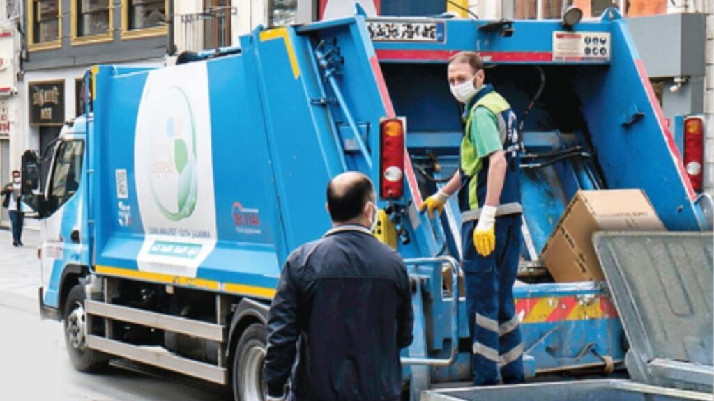 AKP borçlandı ama…