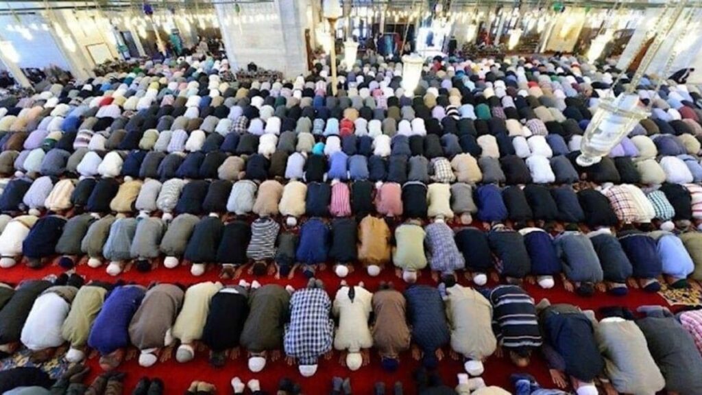 Ankara bayram namazı saati: Ankara bayram namazı saat kaçta?