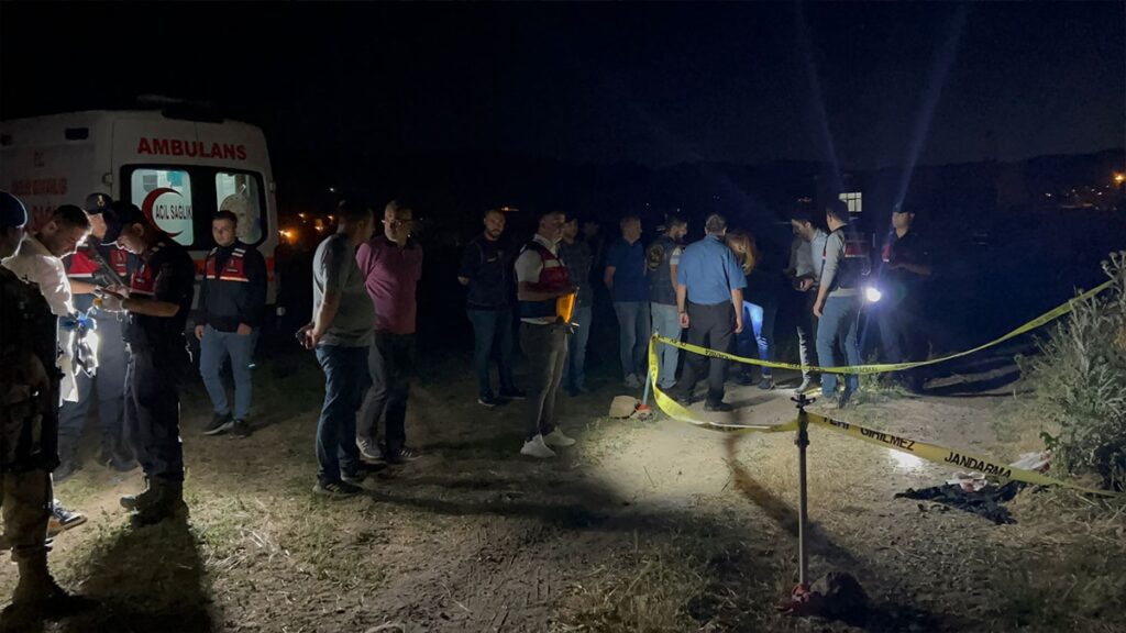 Arazi kavgasında 2 yeğenini öldürdü, 3’ünü yaraladı