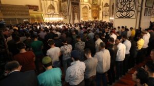 Bayram bayram namazı saat kaçta? İstanbul Ankara İzmir ve il il bayram namazı saati…