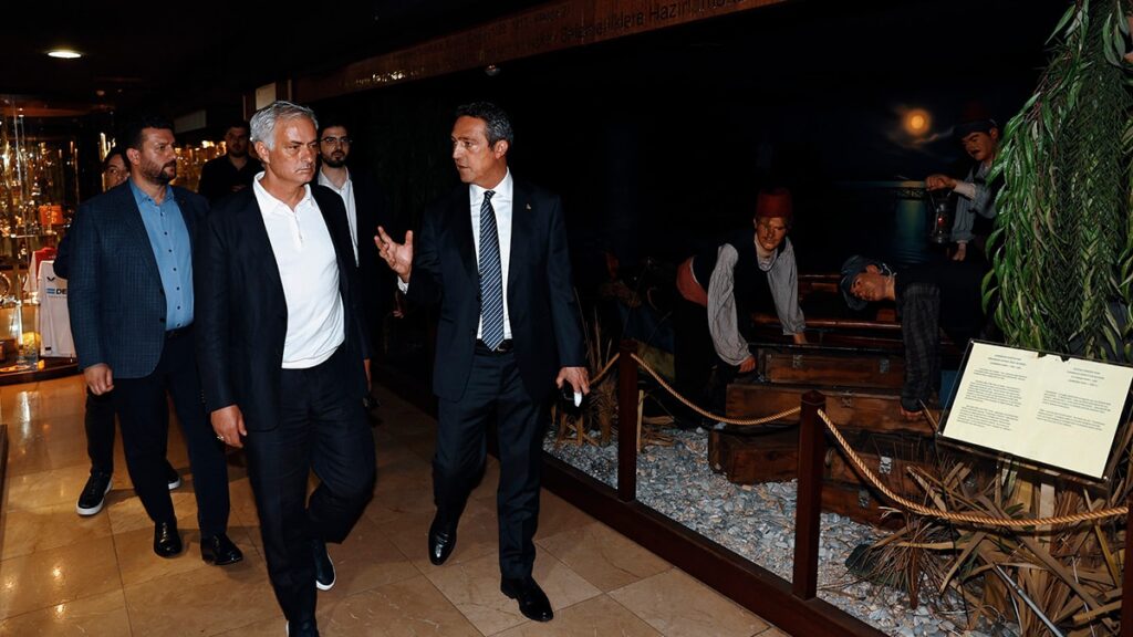 Fenerbahçe’de Jose Mourinho mührünü vurdu: Aidiyeti yoksa istemem!