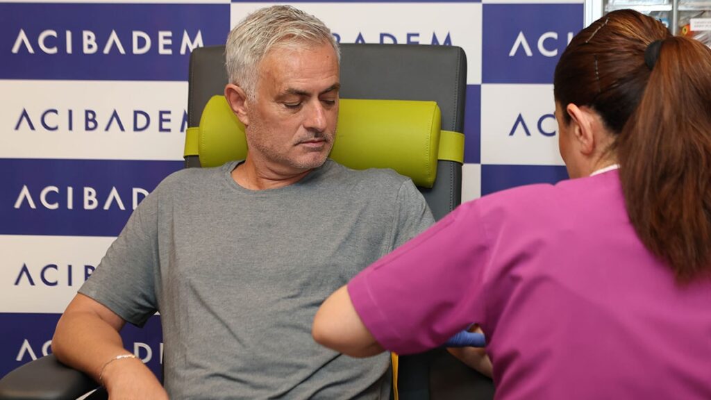 Fenerbahçe’de sağlık kontrolleri başladı: Jose Mourinho ve futbolcular hazır